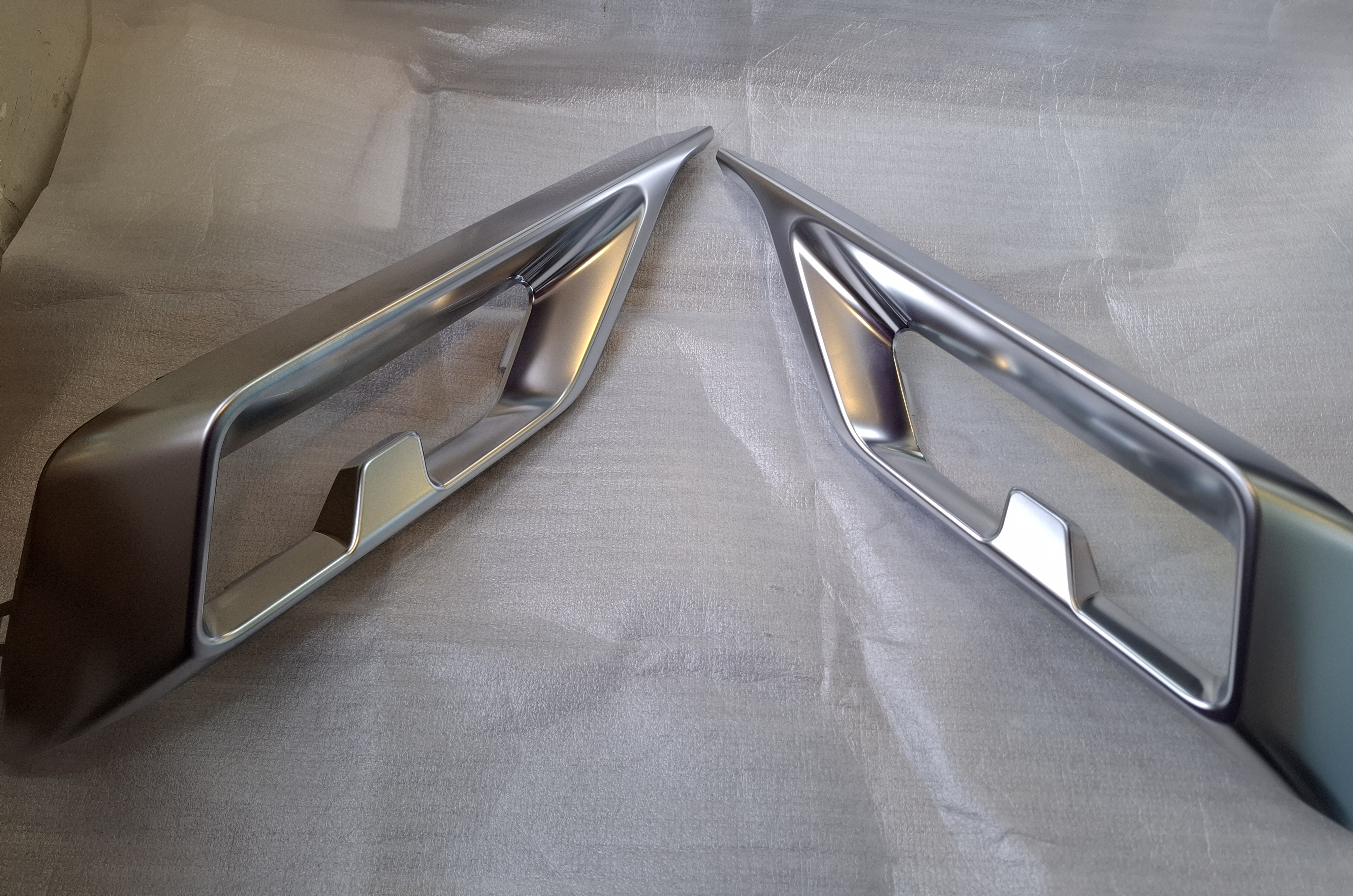 قاب اگزوز سمت  چپ FXشرکتی